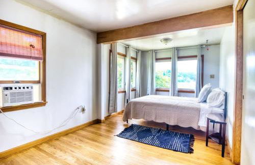 Boho Waterfront Getaway 5 Bedroom Retreat - Foto 14