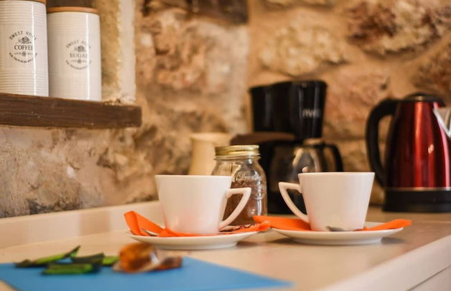 Secluded Mountain Refuge - Theonimfi Paradise Gem - Foto 12