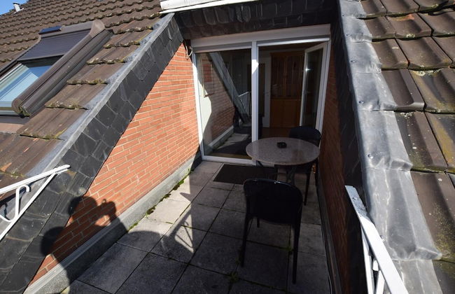 Tolstov-Hotels Generous 3 Room Apartment - Photo 34