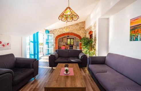 Beautiful Home In Polaca With Wifi - Foto 24