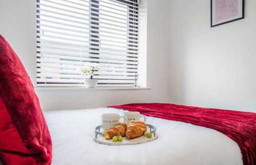 Great Location 2 Bedroom House in Nottingham, Private Garden, Fast Wi-Fi and Free Parking - Photo 21