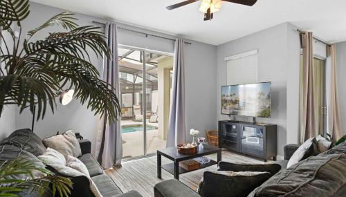 Disney Getaway Townhouse with Private Pool. Book Now SLR476 - Foto 3, Other