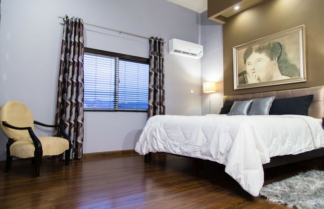 New Kingston Apartment at The Palms - Foto 28