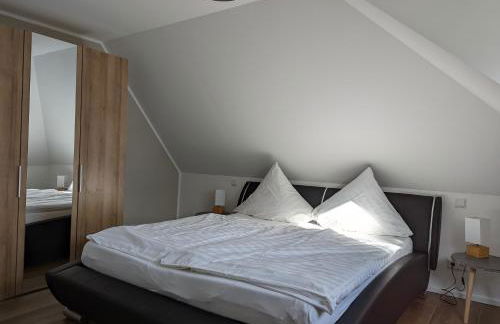 Moderne Landhaus-Ferienwohnung mit Balkon - Foto 9