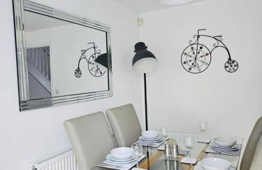 Stylish 3 Bed Home With Garden & Free Parking - Foto 6