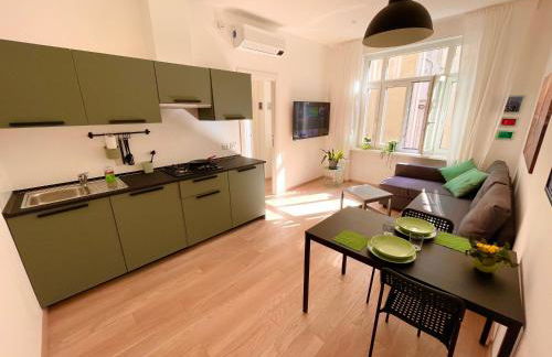 Residence Neverin City Center with Garage near Piazza Unità & Train Station - Foto 2