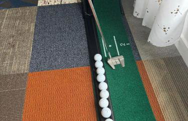 Spacious 5BR Coastal Retreat - 8 Beds Beach & Golf - Old - Photo 47