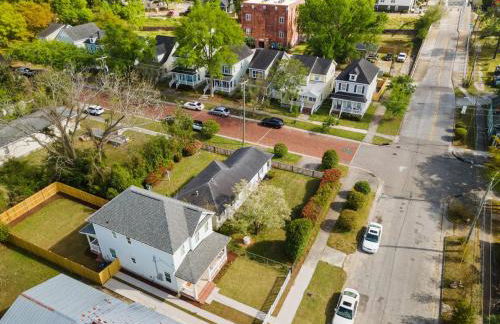 Cozy King Suite Retreat near Wilmington Riverwalk - Foto 9