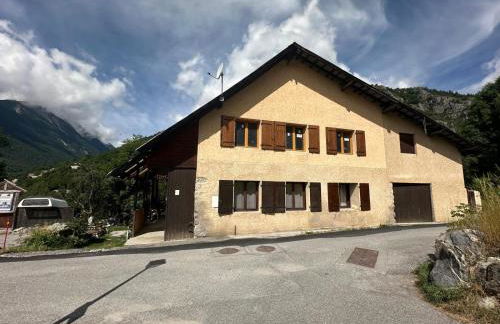 Appartement Proche Village + Vue sur Montagnes - Foto 8