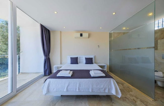 Villa Lumiere 1, Located in the Kızıltaş Area of Kalkan, 8 Guests - Foto 2