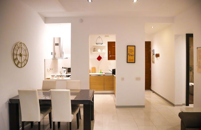 Peaceful Home With hot tub and 2 Communal Pools - Foto 13