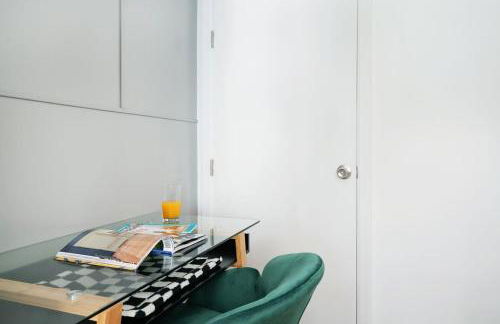 91-1D 3BR 2baths Duplex with a Private Back yard - GYM - Foto 27