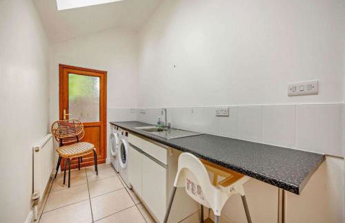 Beautiful 4-5 bedroom village house with rural views - Foto 21