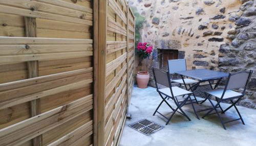 Les insolites de Champeix - Photo 4