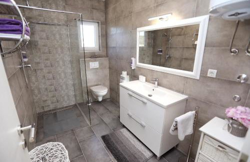 Vila Ivana Dolores - Foto 15