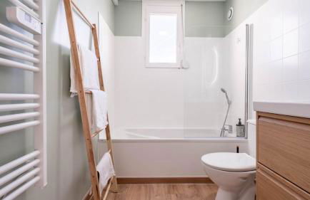 Le Jean Moulin T2 air-conditioned private parking balcony - Foto 25