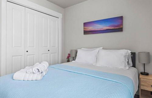 Stay with Style in this Townhome - Photo 27