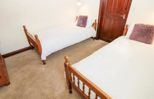 Pencroft Cottage - Photo 28