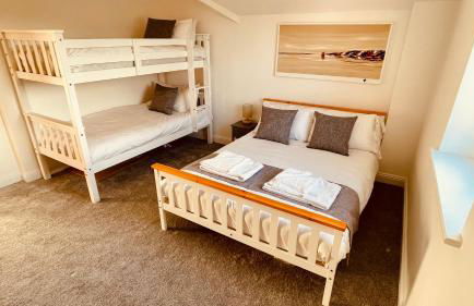 Luxury Penthouse near Swanage Beach and Town - Photo 7