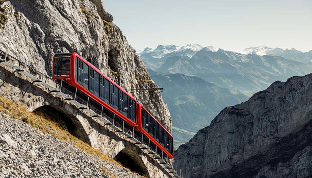 Treno a cremagliera sul monte Pilatus