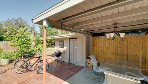 2 Mi to Riverwalk Palmetto Gem with Fire Pit and BBQ - Foto 3