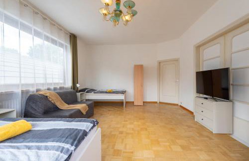 Space Comfort Bremen Apartment mit Balkon bis zu 6 Personen - Foto 2