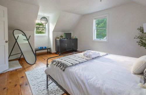 Pool and Screened Deck! Home 2 Mi to Mashpee Commons - Foto 19