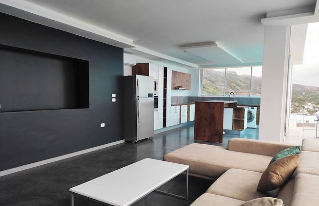 Exceptional Luxury Villa A Masterpiece of Elegance and Comfort - Foto 5