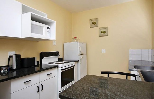 Vetho 1 Apartments OR Tambo Airport - Photo 18