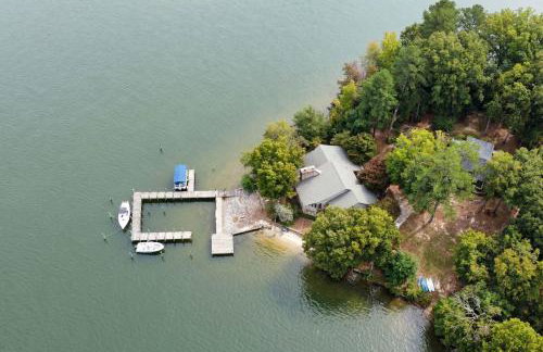 Deep Water Dock & Private Beach! Irvington Home - Photo 39