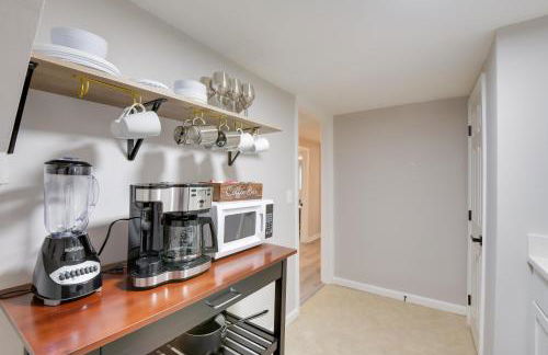 2 Mi to Historic Occoquan District Modern Duplex - Foto 10