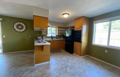 Colorful 50's Ranch in the Heart of Eugene - Foto 47