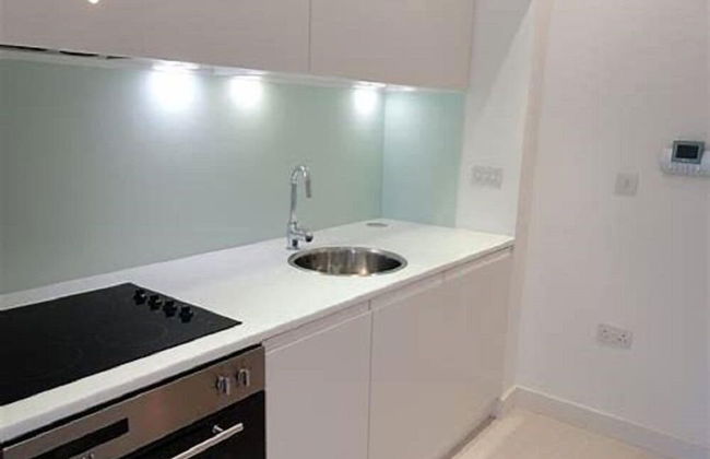 Serviced Apartments Leeds 3 - Photo 7