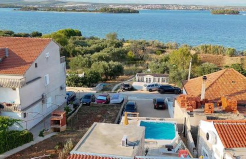 Amazing Home In Ugrinic - Foto 14