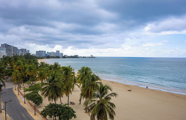 Navio Beach 2BDR Oceanfront Pool Parking - Photo 30