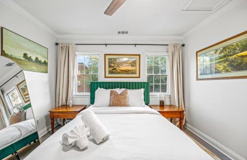 - Free Parking & 5-Min Walk To Metro - Book Now! - Photo 3