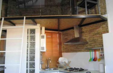 Young Penthouse - Photo 1