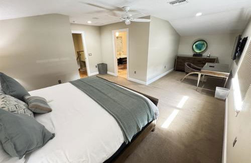 Luxury Mansion Pool Hot Tub Theater Outdoor Kitchen BBQ GM RM 2 Miles Disney - Foto 35