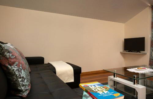 Martinho Apartment View - Photo 10