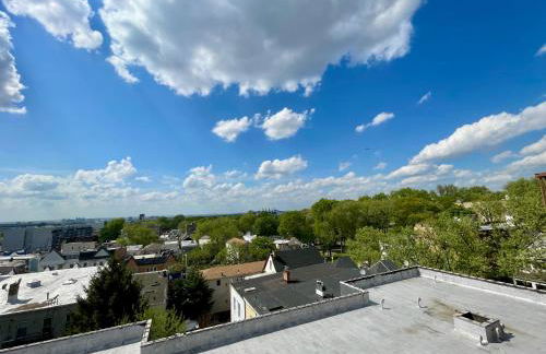 Sunny Jersey City 1BR, 25 min to NYC, 15min to EWR, King Bed, Hammock & Park Views - Foto 19