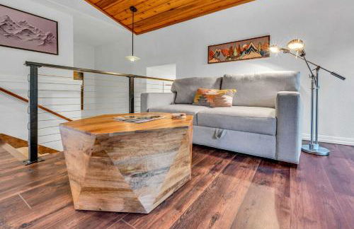 Tahoe Retreat with Decks and Separate Studio - Foto 8