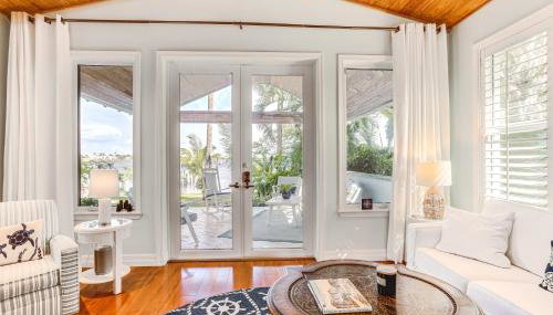 Waterfront Stuart Oasis with Hot Tub and Dock! - Foto 5