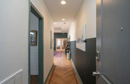 Broadway Penthouse Above Live Music & Bars - Foto 13