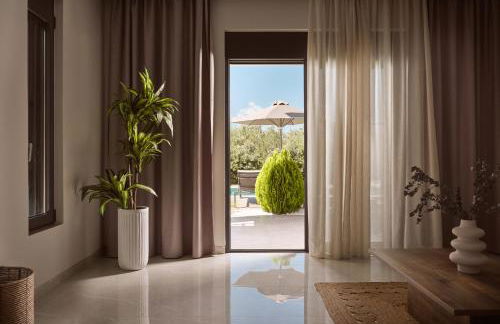 Solis Ortus Villa, a Sublime Sanctuary with Pool, By ThinkVilla - Foto 21