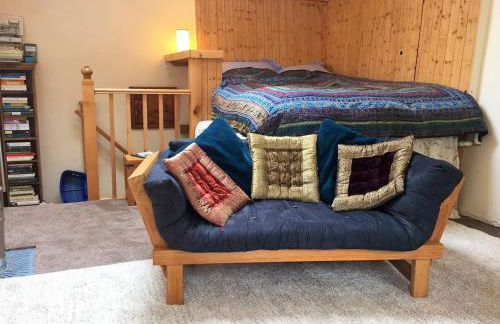 Bijou Cottage in Brontë Country with Wood-burning Stove & Hot Tub Spa - Foto 7