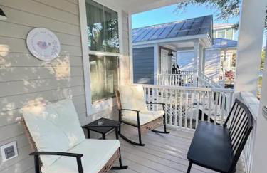 Cute and Cozy Comfy Birds Junior Cottage - 1 mile to Dwntn Ocean Springs, near Beach with Golf Cart - Foto 35