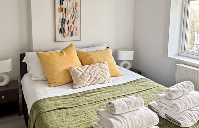 Family Holiday Home With Hot Tub & Sauna Sleeps 8 - Foto 1