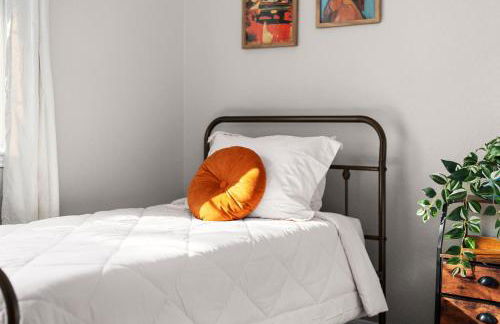 Hidden Gems with Pool and Game room - Foto 10