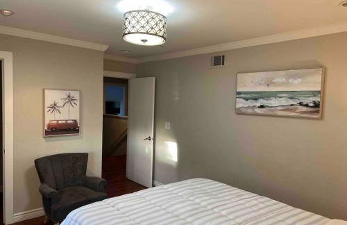 Spacious 5BR San Jose Home w Parking & Backyard - Foto 35