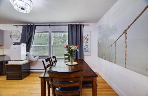 Hot Tub & Theater Haven-Lake and Ski Retreat - Foto 10